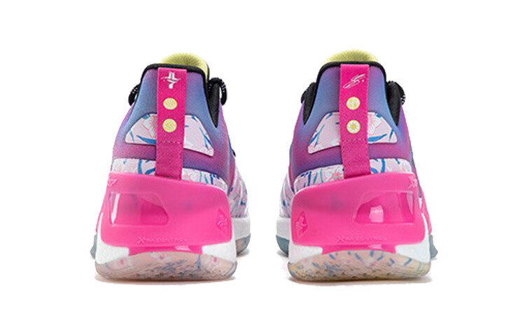 Баскетбольные кроссовки Jeremy Lin 2 Kids GS Low-top Light Pink Xtep — фото 4