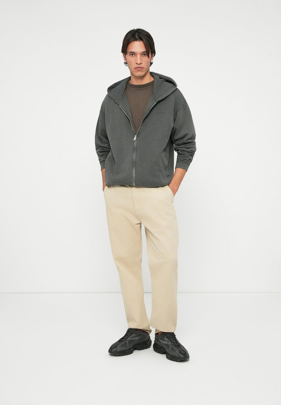 

Толстовка ARKK Copenhagen ZIP HOODIE UNISEX, Stone/Grey