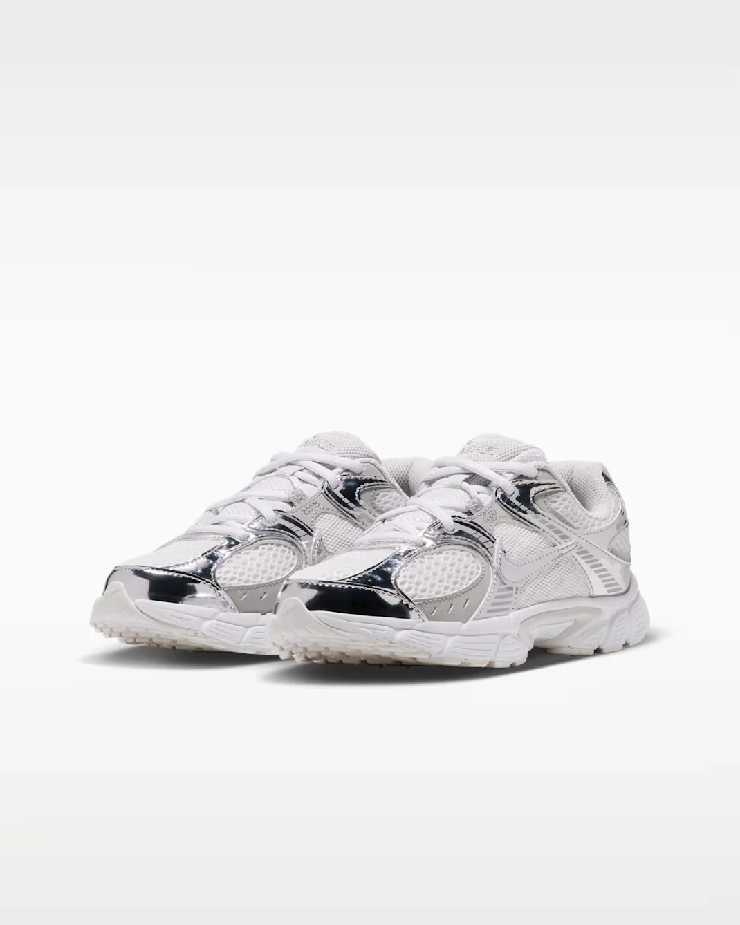 Кроссовки подростковые Nike V5 RNR, белый/серебристый — фото 4