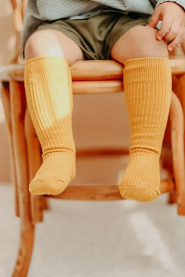 Детские носки для новорожденных с джакузи Yula Kidstore, Mustard Yellow — фото 3