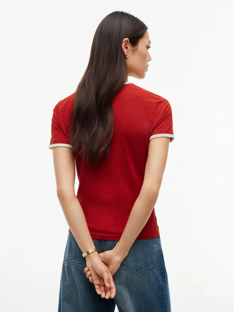 Футболка TOMMY HILFIGER 'Varsity' красного цвета — фото 4
