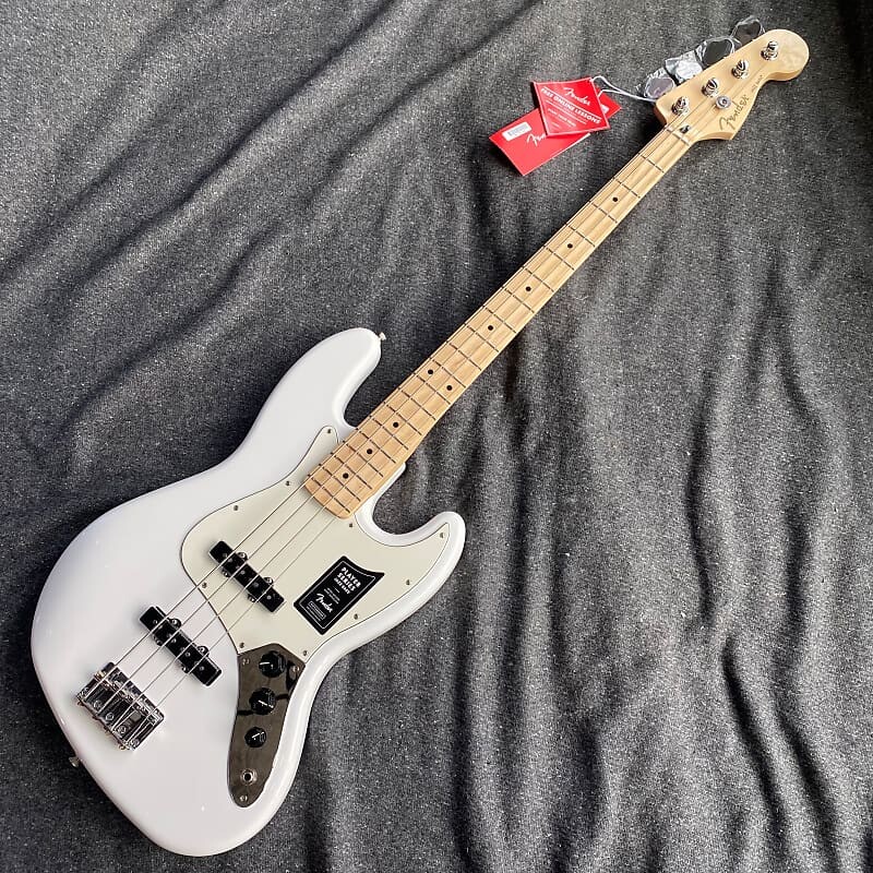 

Fender Player Jazz Bass Maple MN 2021 Polar White MX21274971 Player Jazz Bass with Maple Fretboard