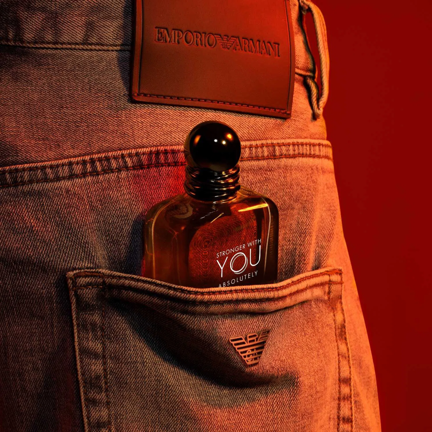 Парфюмерная вода 50 мл с амброво-ориентальным ароматом Stronger with You Absolutely, ARMANI — фото 3