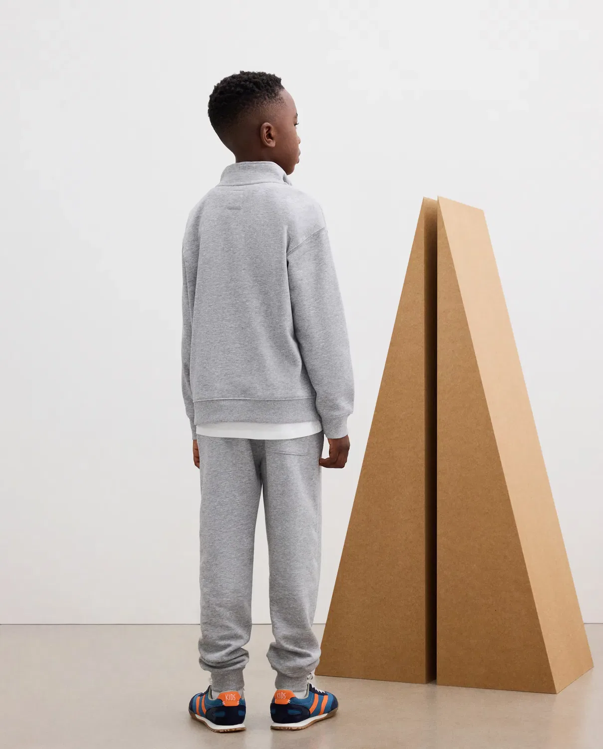 Детский комплект свитшот и брюки для мальчиков Kids El Corte Inglés, Negro — фото 3