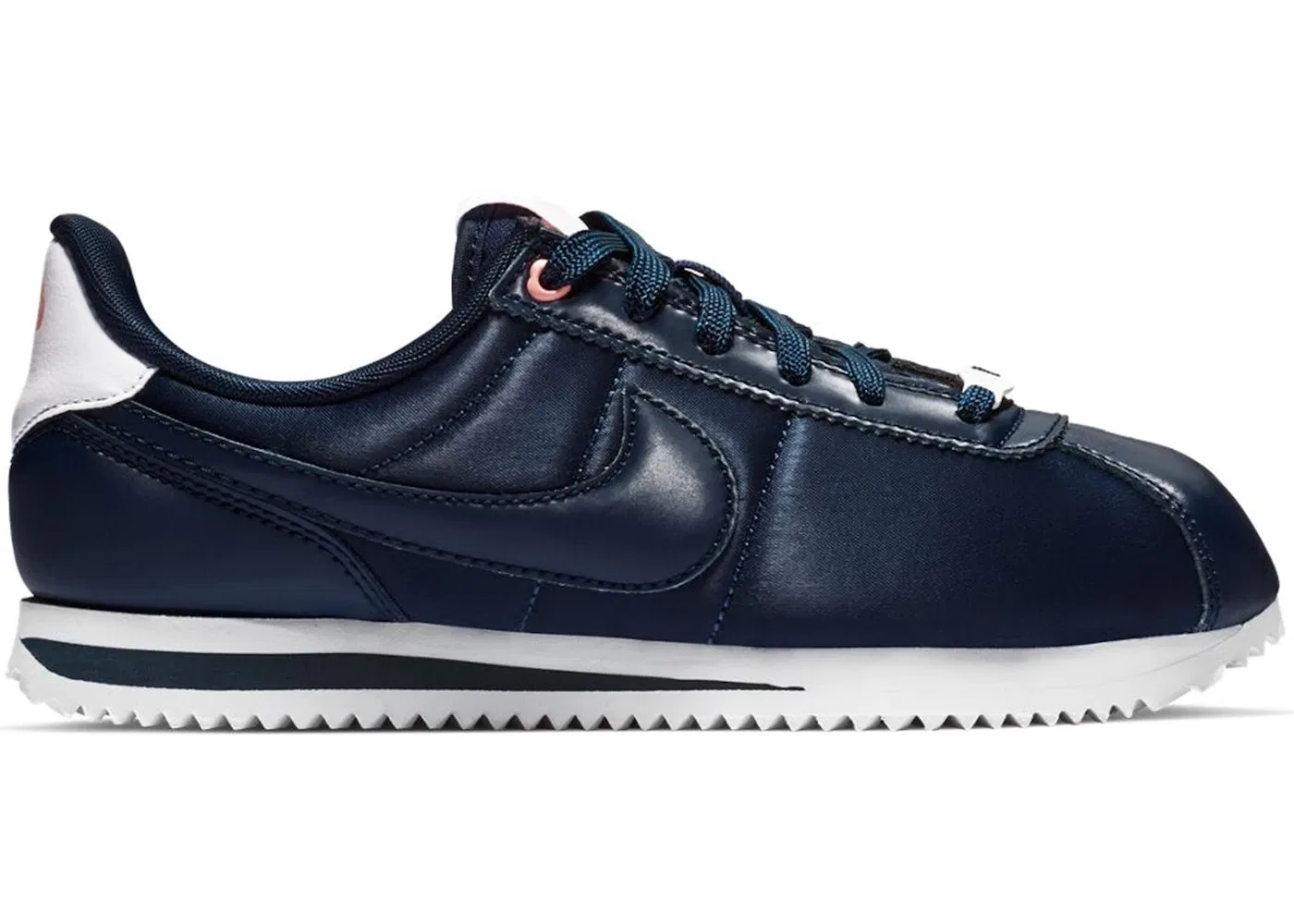 Детские кроссовки Lifestyle Nike Cortez Basic Nike, Obsidian/Obsidian-White-Bleached Coral
