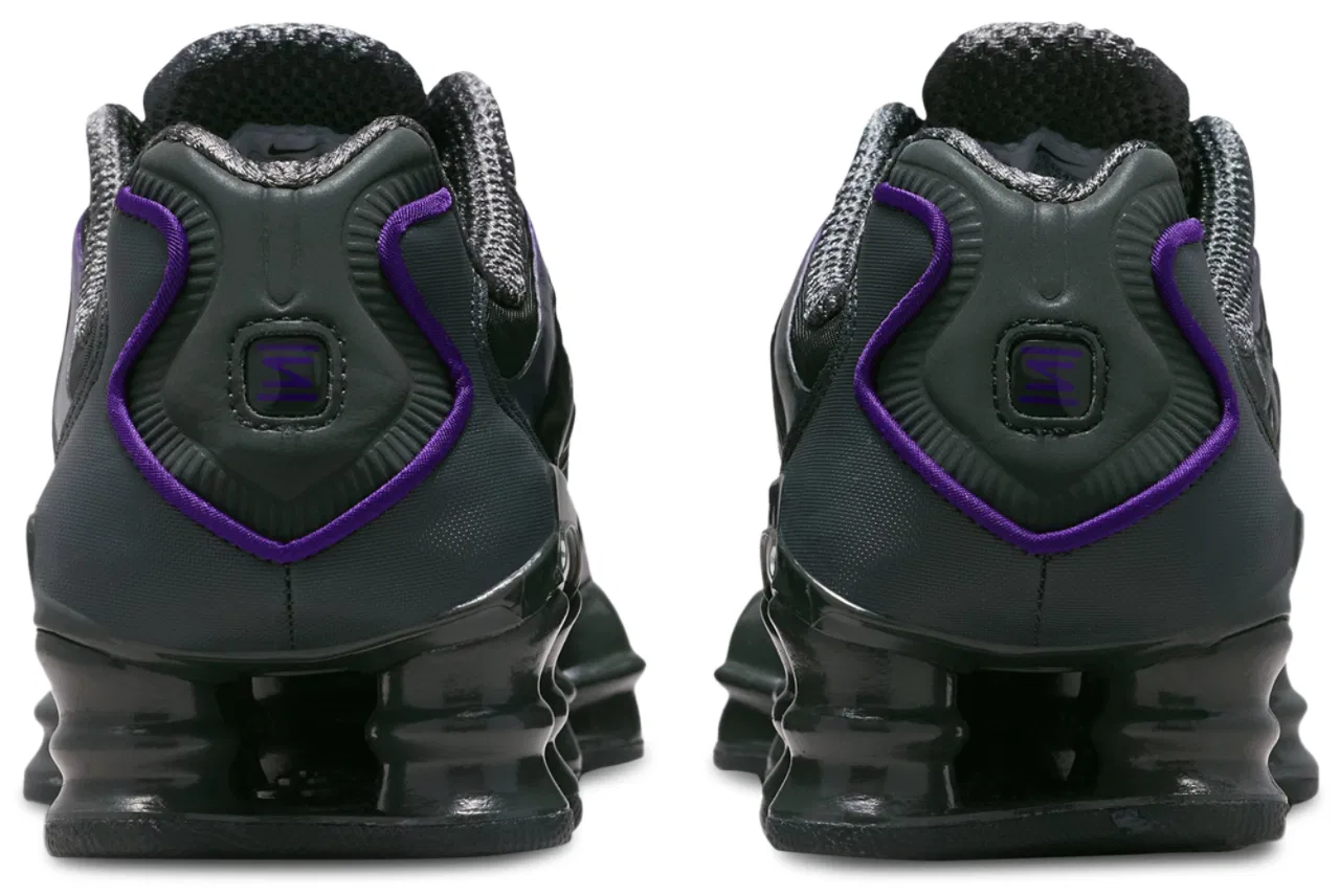 Кроссовки для девочек Shox TL Nike, цвет Smoke Grey/Court Purple — фото 3