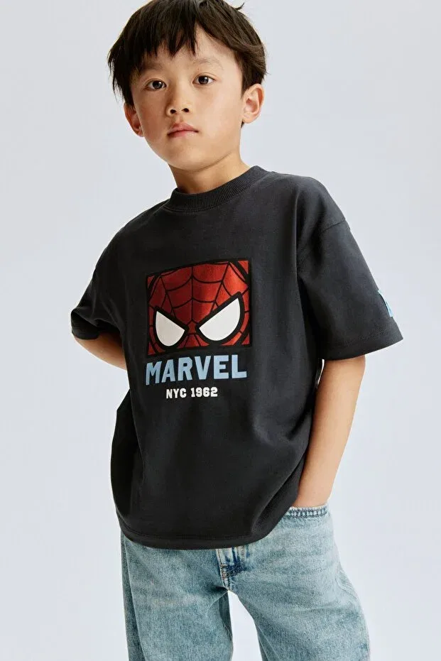 Детская футболка оверсайз с принтом Marvel Comics H&M, Dark Gray/Marvel Comics