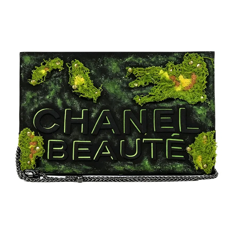 Женская косметичка с принтом Wild Landscape Rebirth, CHANEL, Черный