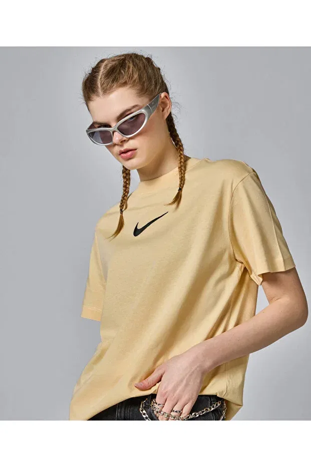 Женская футболка хлопковая Nike, Sarı — фото 2