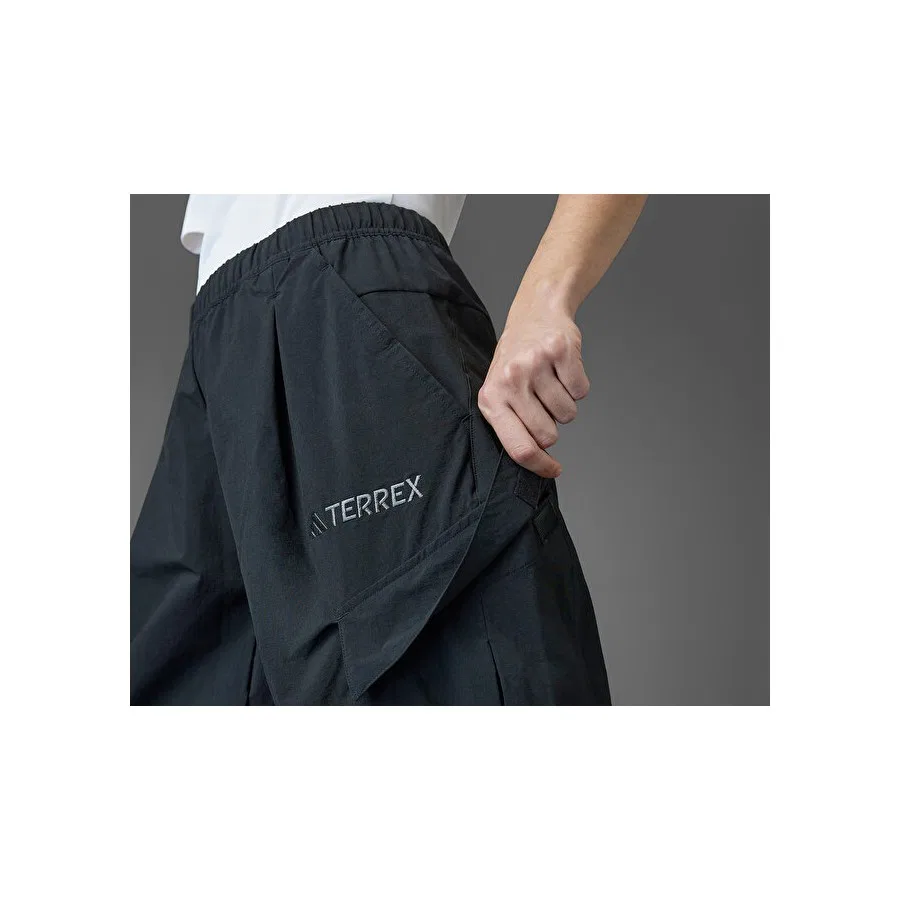 Женские спортивные штаны карго adidas W Cargo Pants JF3699, Черный — фото 2