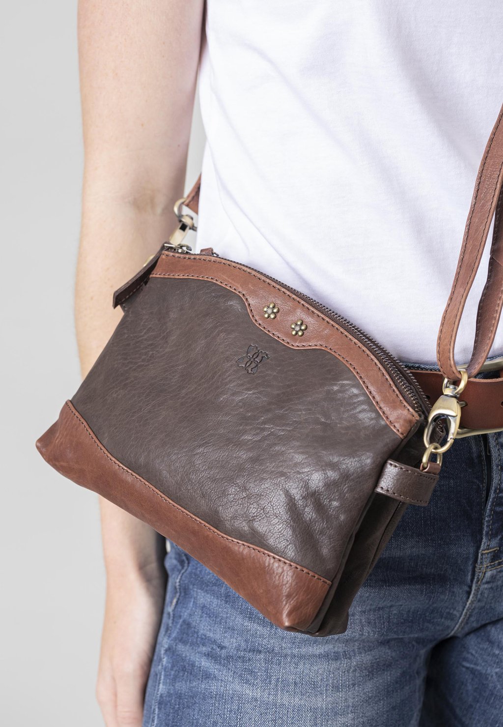 

Сумка через плечо HARTSOP ZIP - Across body bag Lakeland Leather, коричневый