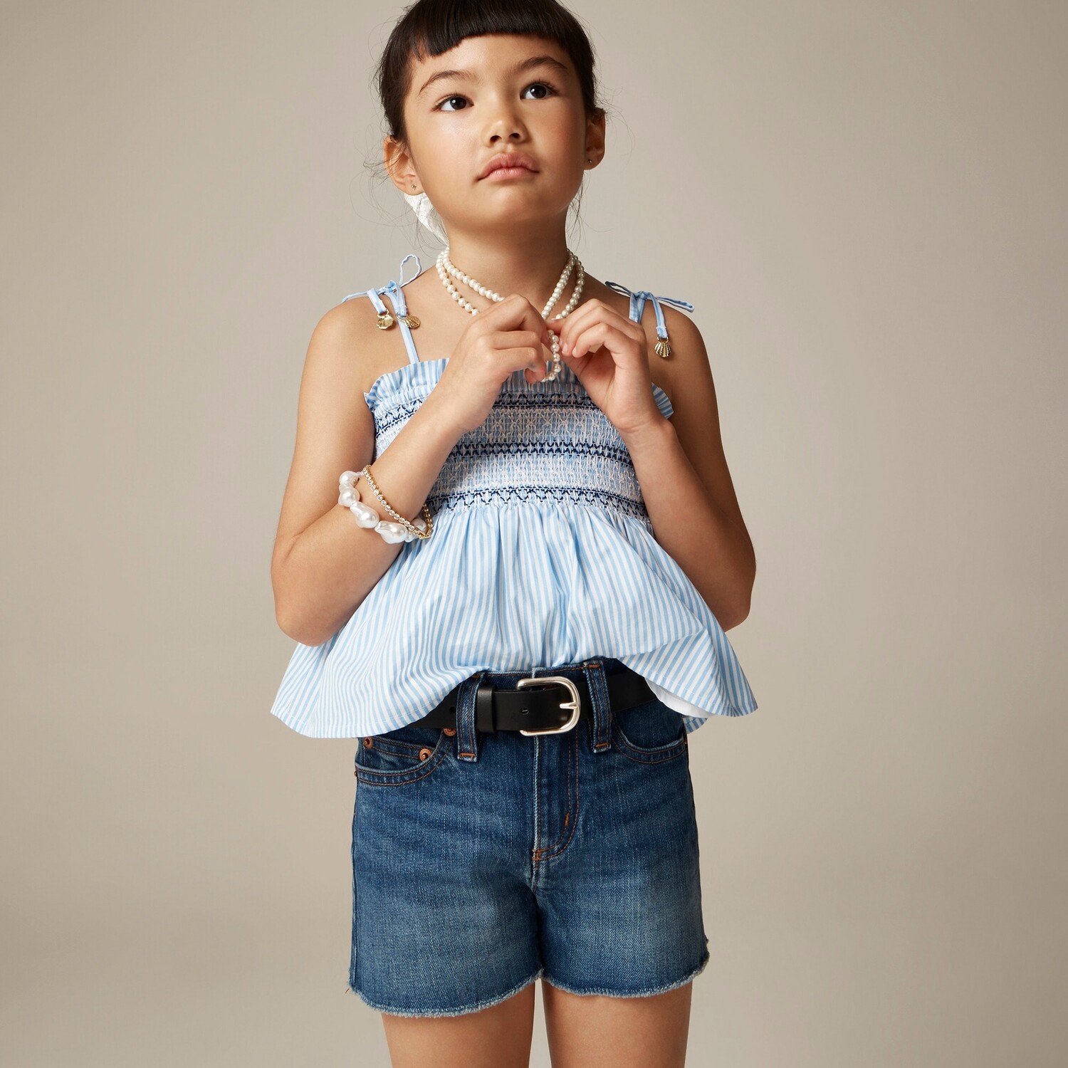 

Джинсовые шорты для девочек с эффектом потертости цвет водопад J.Crew, синий