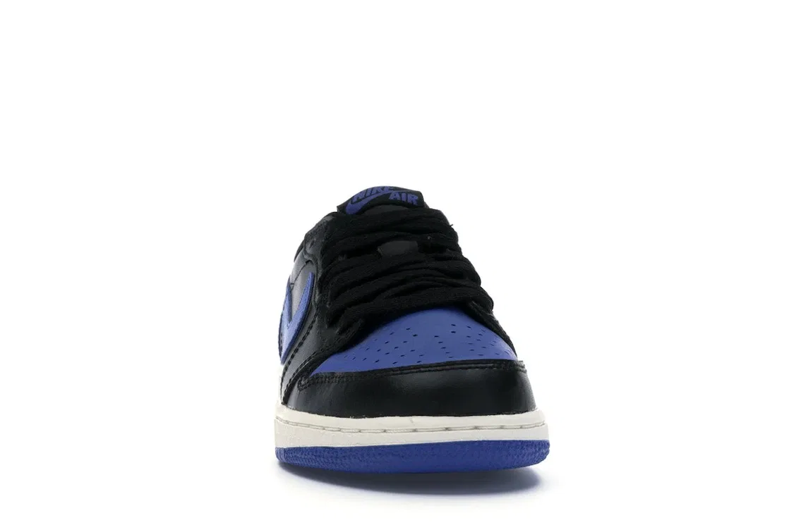 Детские кроссовки Lifestyle Jordan 1 Retro Low Jordan, Black/Varsity Royal-Sail — фото 2