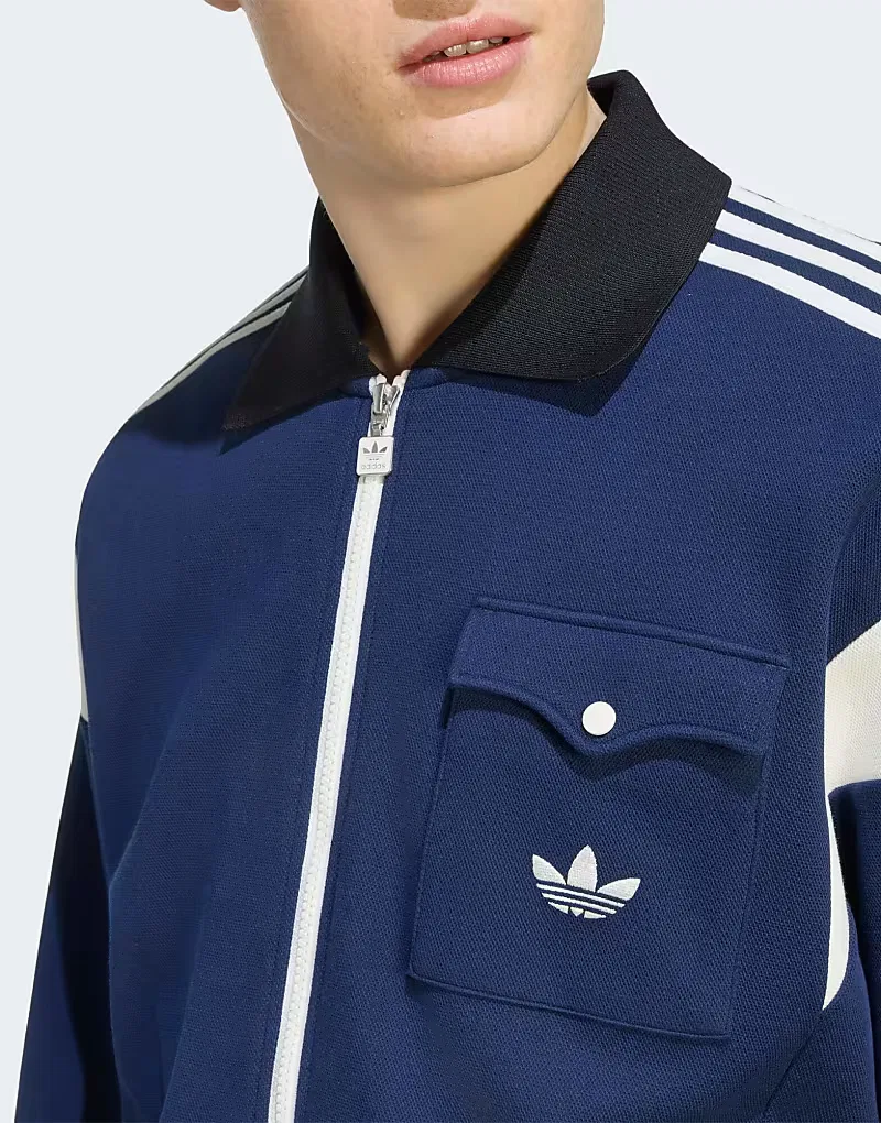 Спортивная футболка Adidas Originals, размер M, ночной индиго — фото 4