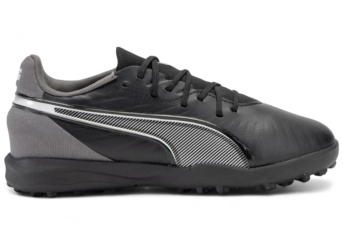 Детские кроссовки для футбола Puma King Match TT Jr Puma Black/Puma White/Cool Dark Gray
