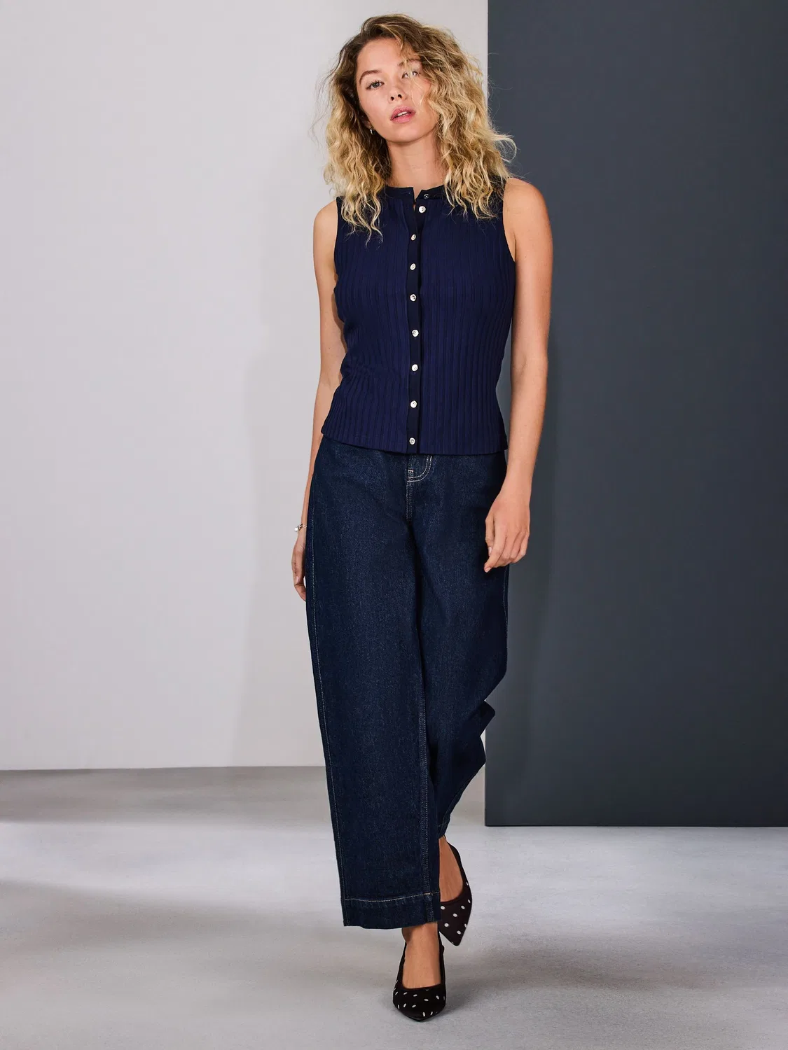 Топ на пуговицах Ribbed Button Through Sleeveless Top Next, Navy Blue — фото 2