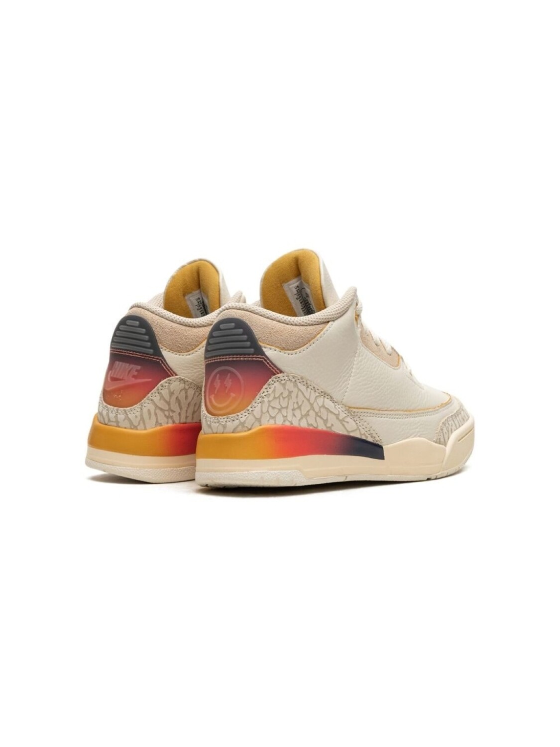 Jordan кроссовки Air Jordan 3 Medellin Sunset из коллаборации с J. Balvin, нейтральный цвет — фото 3