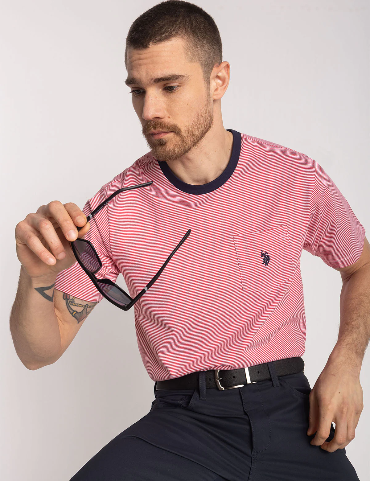

Футболка U.S. Polo Assn Yarn Dye Stripe Jersey With Pocket, темно-розовый
