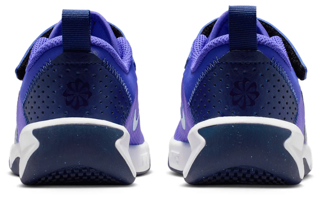 Кроссовки для мальчиков Omni Nike, цвет Persian Violet/Univ Blue/Blue Void — фото 3