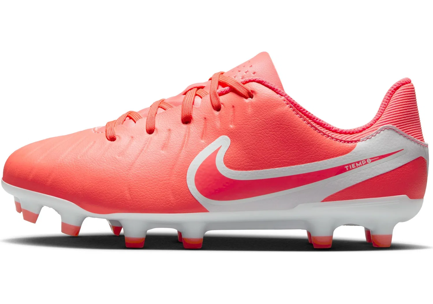 Детские бутсы для мальчиков с кожаным верхом NIKE Jr. Tiempo Legend 10 Academy Mg, Hot Lava White