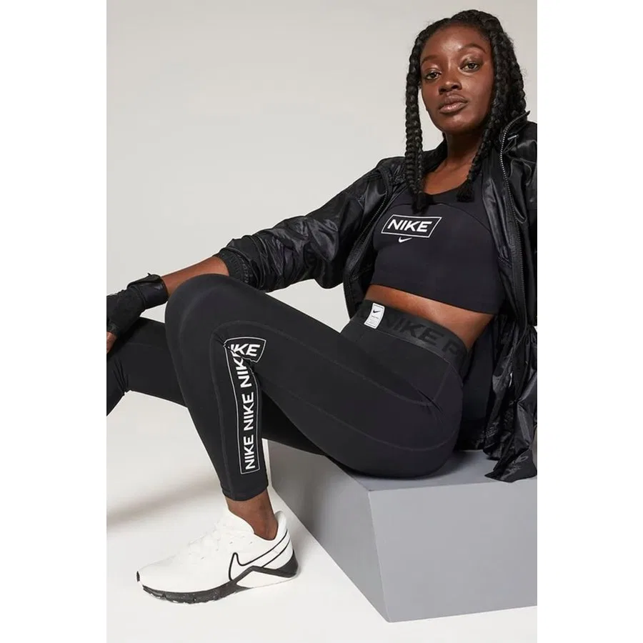 Спортивный бюстгальтер с перекрестными бретелями Dri-FIT Swoosh Women Training Nike, Черный — фото 3