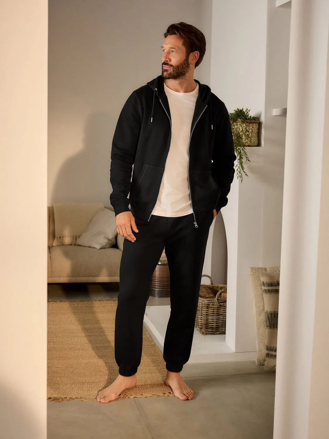 Джоггеры с манжетами Regular Fit Brushback Next, черный — фото 2