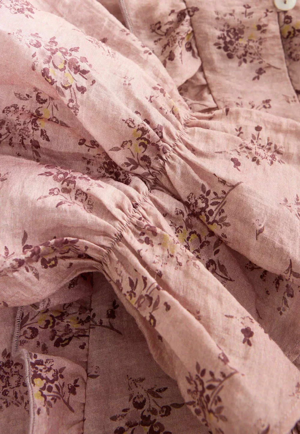 Блузка прямого кроя с длинными рукавами и оборками, на пуговицах Next, Pink Floral Print — фото 4