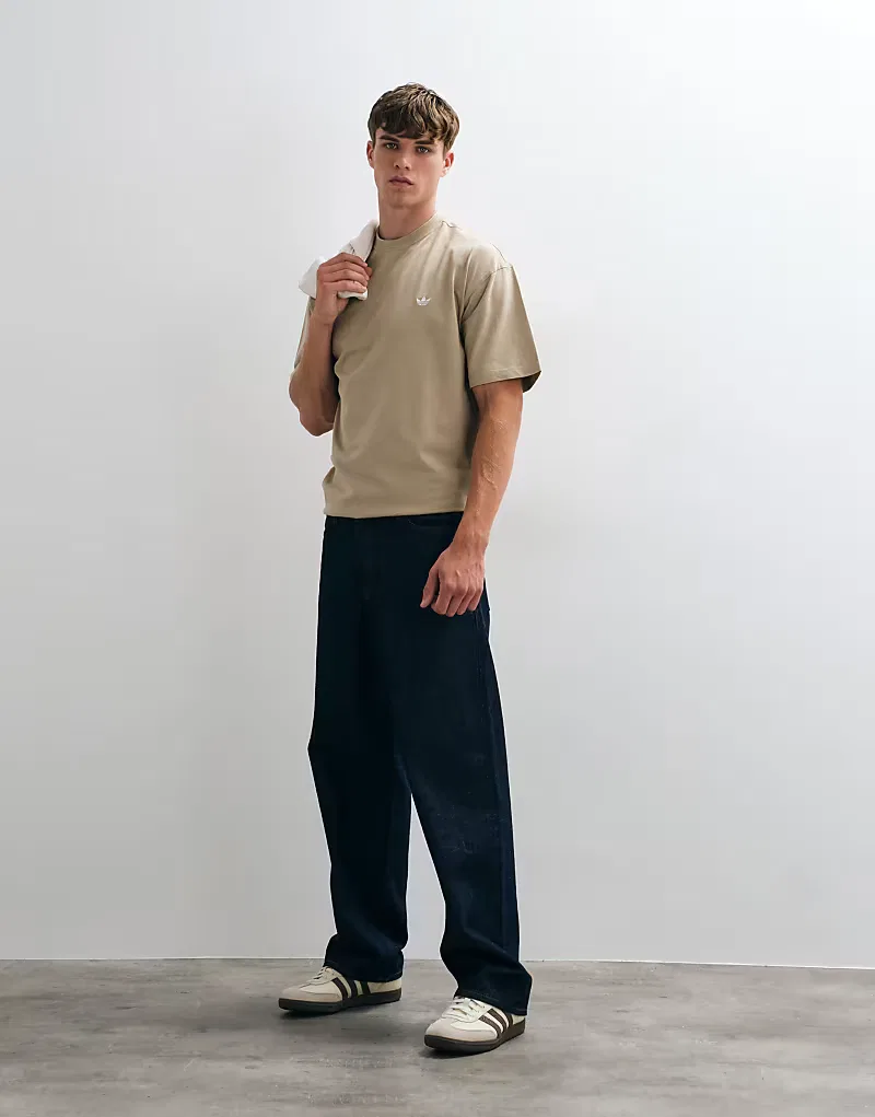 Футболка Adidas Essentials с тремя полосками, выстиранный хаки — фото 3