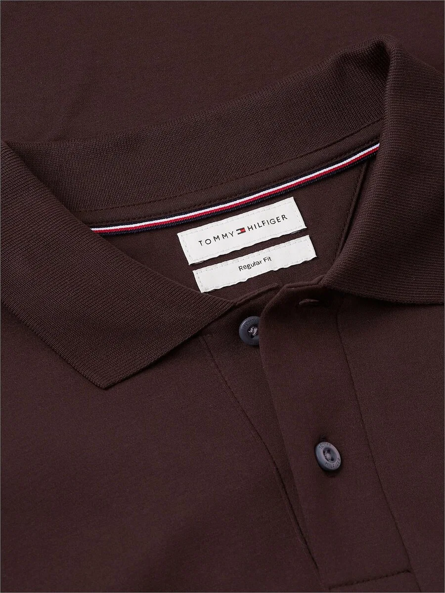 Футболка TOMMY HILFIGER темно-коричневого цвета — фото 4