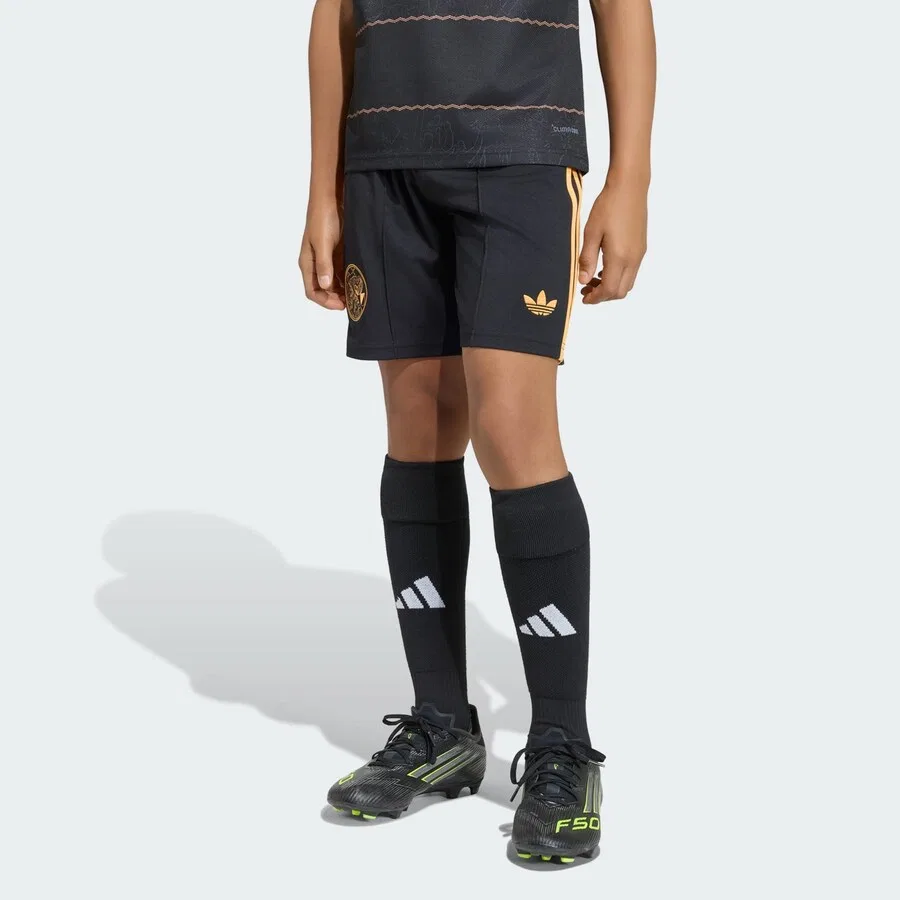 Спортивные шорты ADIDAS PERFORMANCE Regular Workout Pants 'Ajax Amsterdam 26/27' черного цвета — фото 2