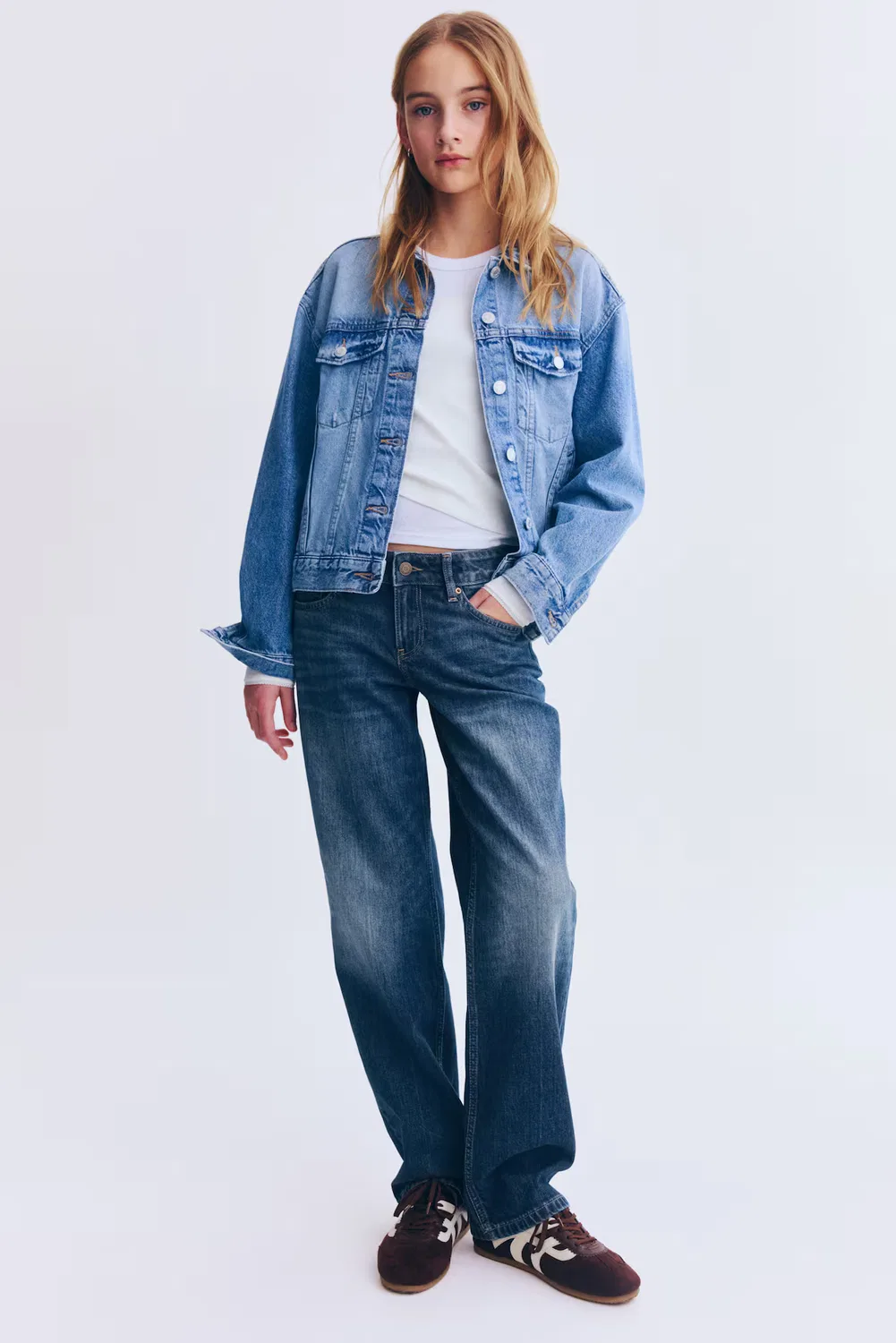 Джинсы прямого кроя H&M, Dunkles Denimblau