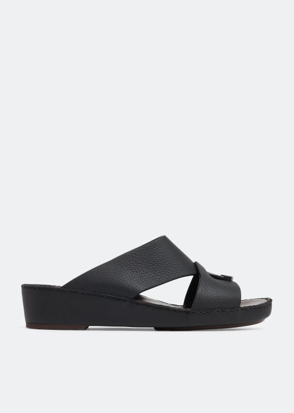 

Сандалии PRIVATE COLLECTION Piega sandals, черный