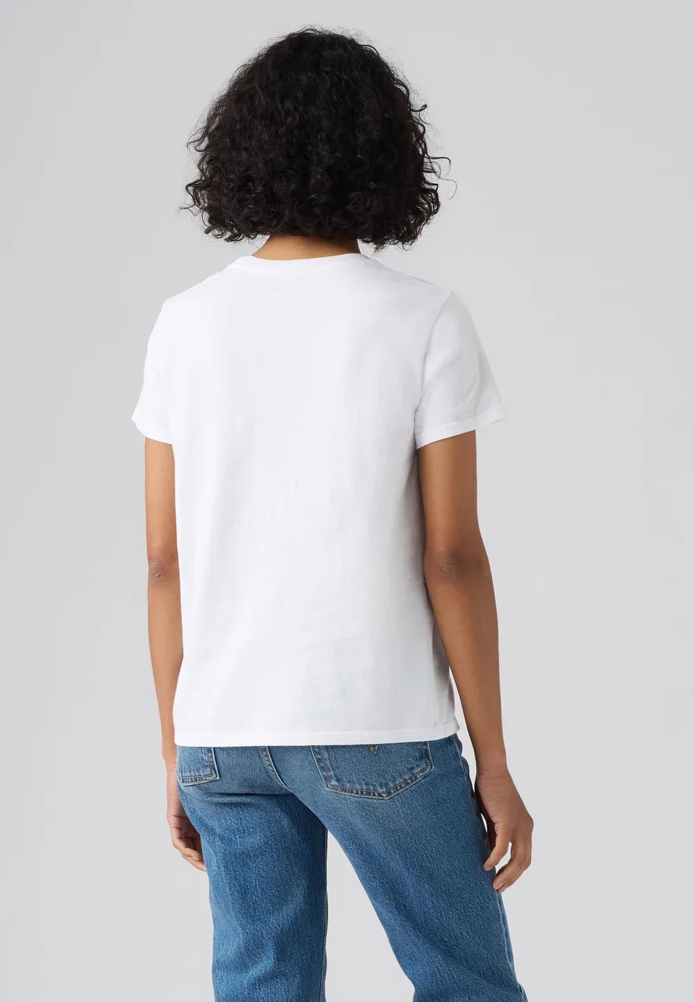 Идеальная футболка - футболка с принтом Levi'S, Blurry Flower Field Bw Bright White — фото 3