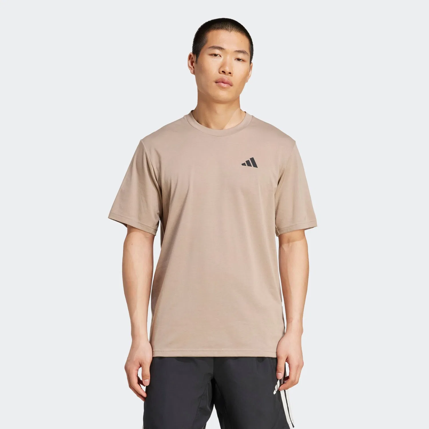 Мужская тренировочная футболка с AEROREADY Adidas Performance, Chalky Brown / Black