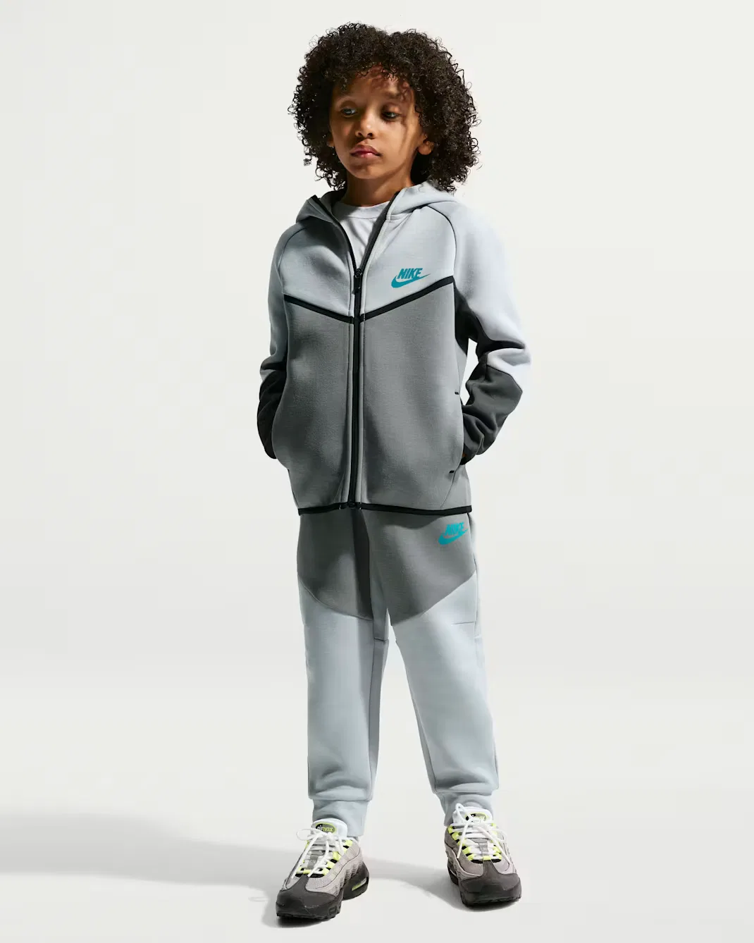 Детский флисовый комплект из двух предметов на молнии Nike Sportswear, Wolf Grey