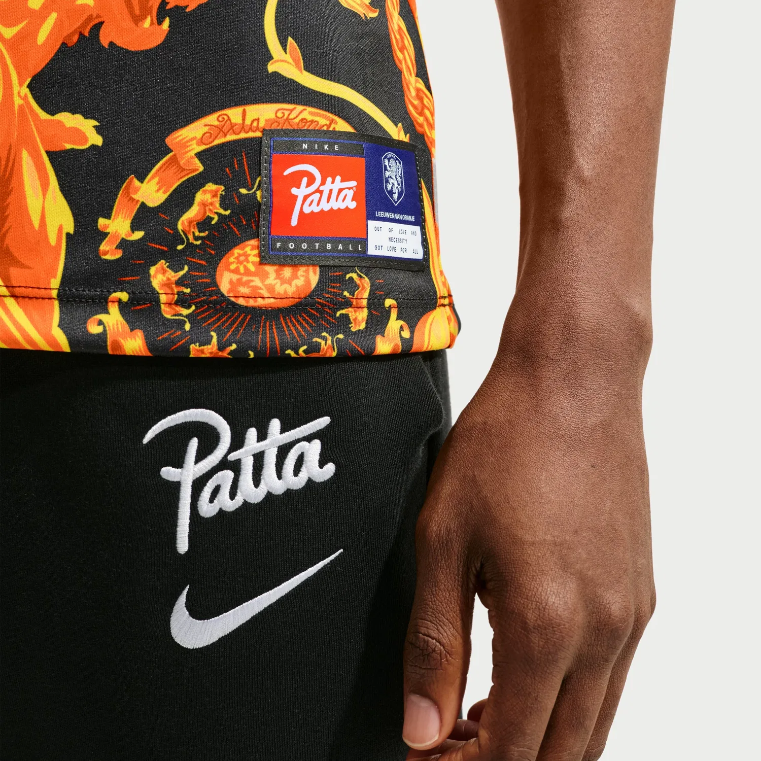 Мужская футболка с принтом Nike x Netherlands x Patta Academy Pro Black White, мультиколор — фото 4