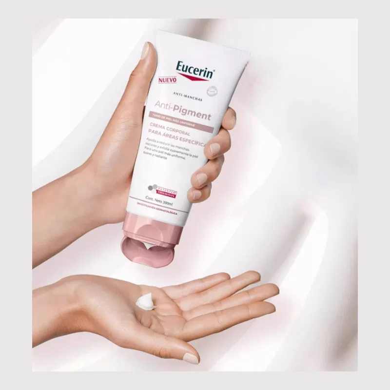 Светоотражающий осветляющий лосьон для тела Eucerin, 200 мл — фото 2