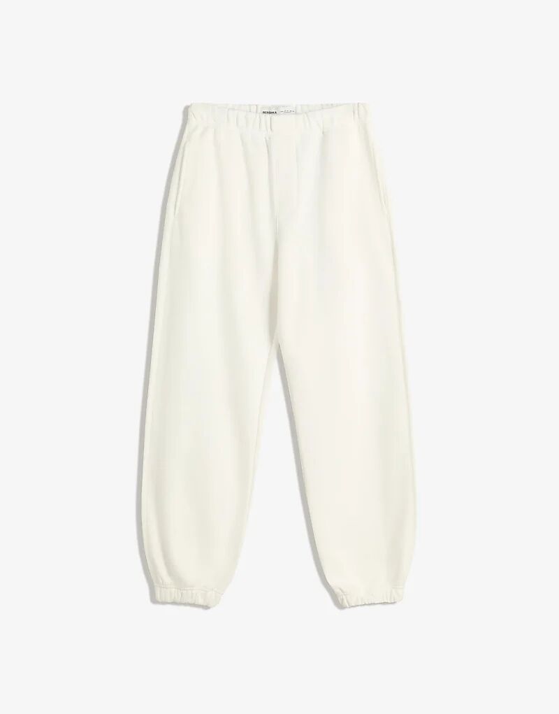 

Белые плюшевые спортивные брюки Bershka