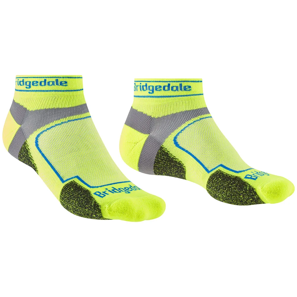 

Носки Bridgedale Ultralight T2 Coolmax Sport Low, желтый