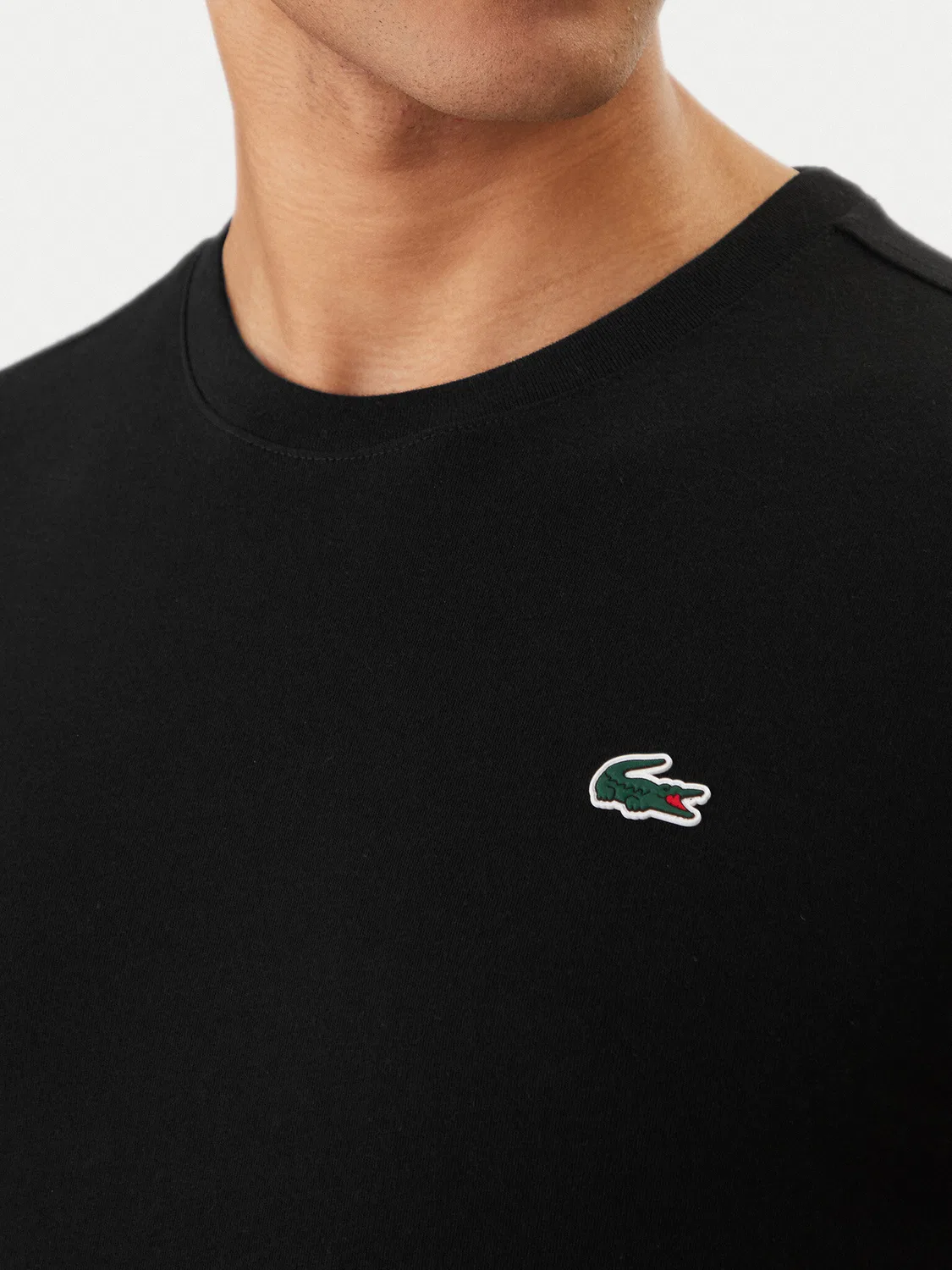 Мужская футболка стандартного кроя Lacoste, черный — фото 4