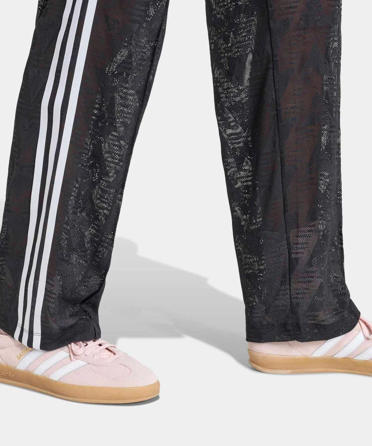 Женские спортивные брюки с кружевом Firebird Classic Lace Track Pants Adidas, Черный — фото 4