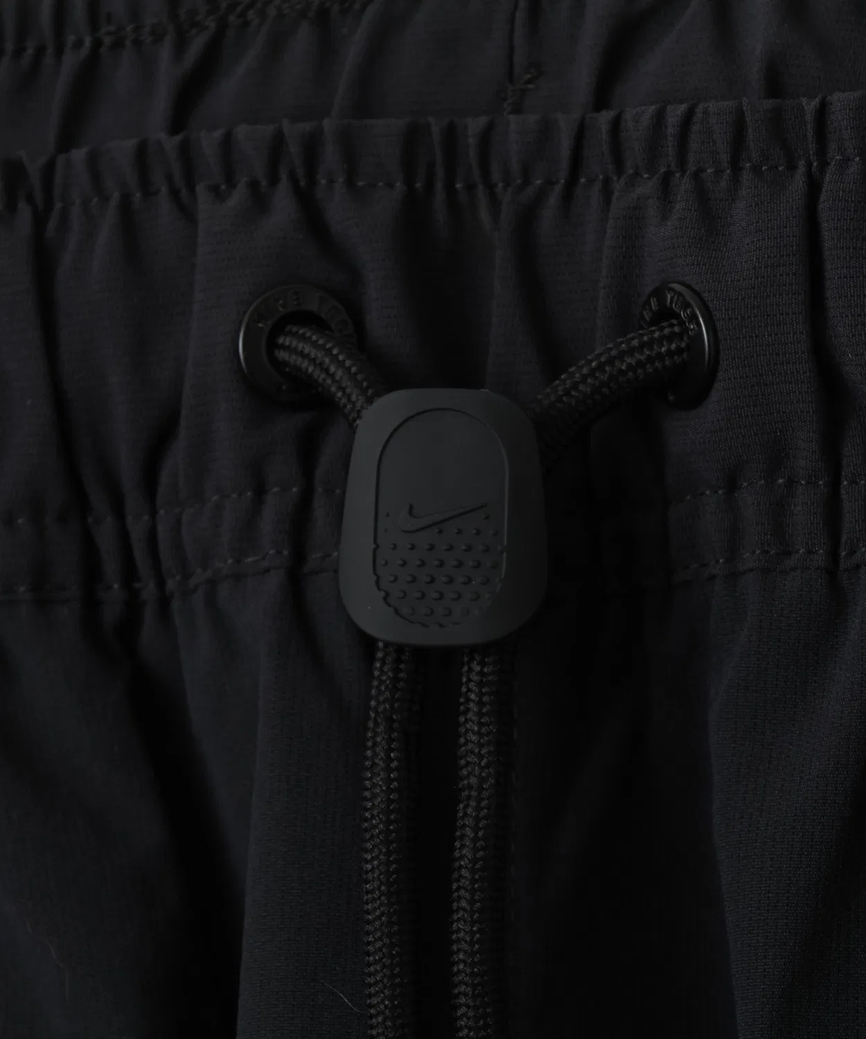 Мужские спортивные брюки с технологией UV и Dri-FIT, модель Tech Helios Sun NIKE, Light Olive — фото 4