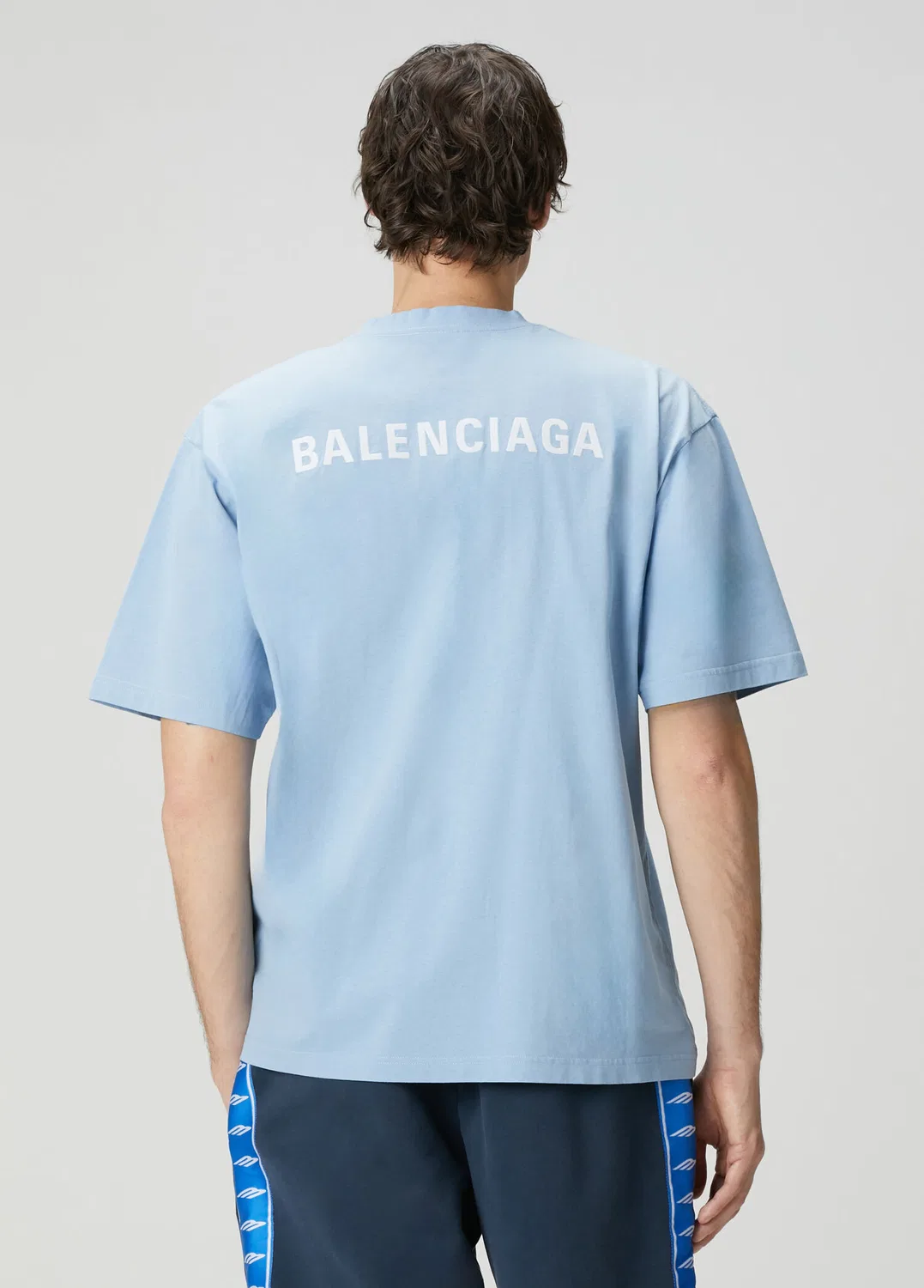 Футболка с вышивкой лого Balenciaga, light blue — фото 4
