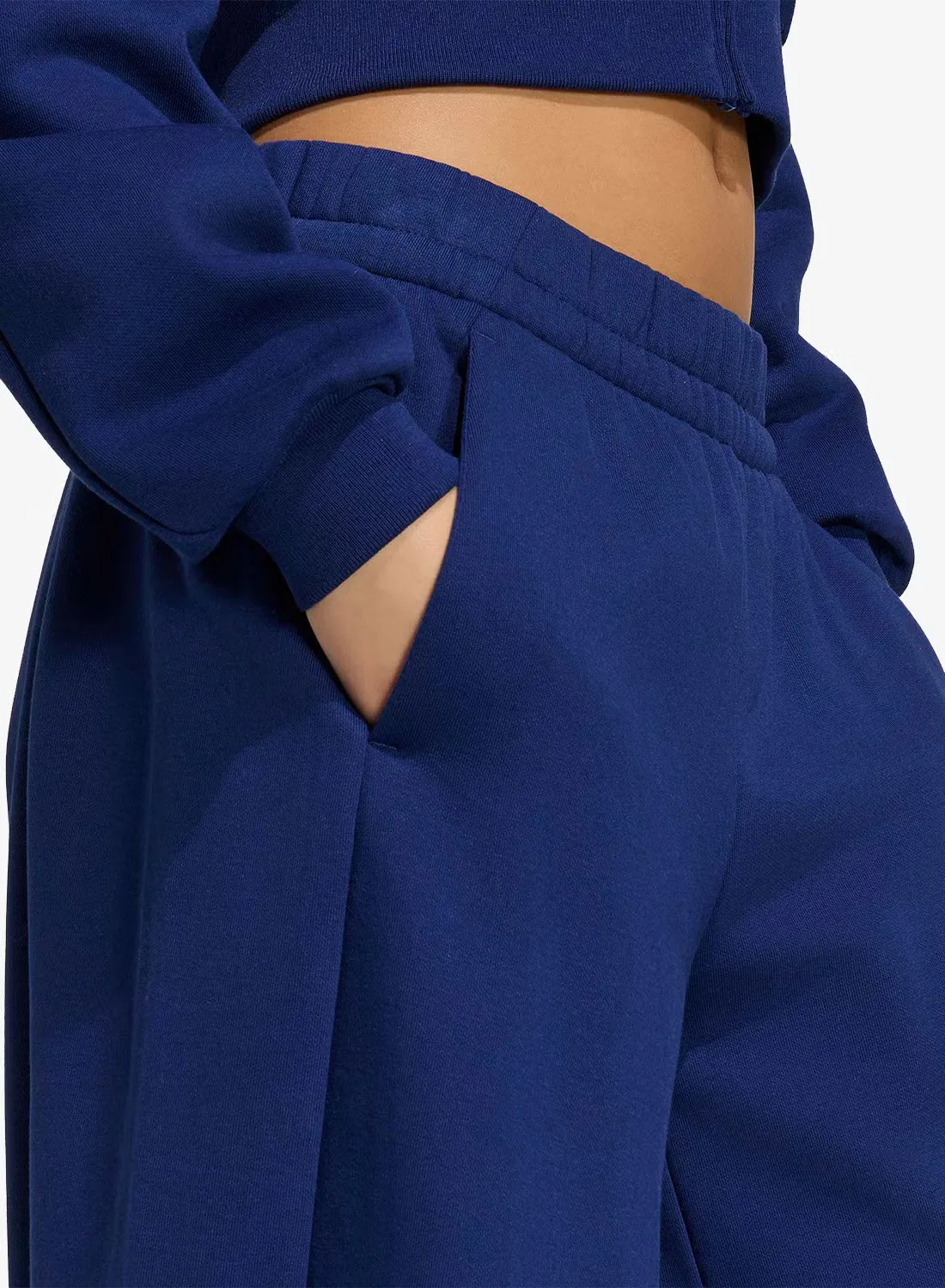 Брюки-джоггеры из флиса с кулиркой, модель Essentials Contemporary, Adidas, темно-синий — фото 3
