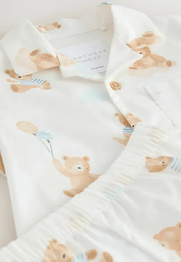 Пижамный комплект с принтом, Regular fit - single button through short pyjamas set, Next, Cream Bear, кремовый — фото 3