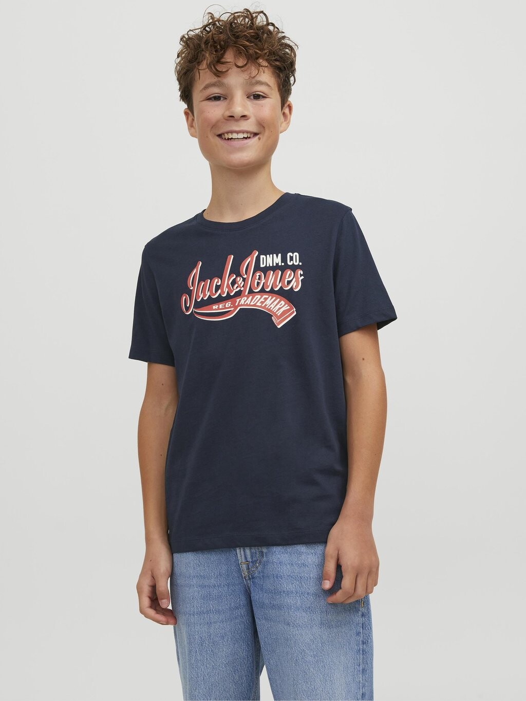 

Футболка с принтом JJELOGO TEE NECK Jack & Jones Junior, цвет navy blazer