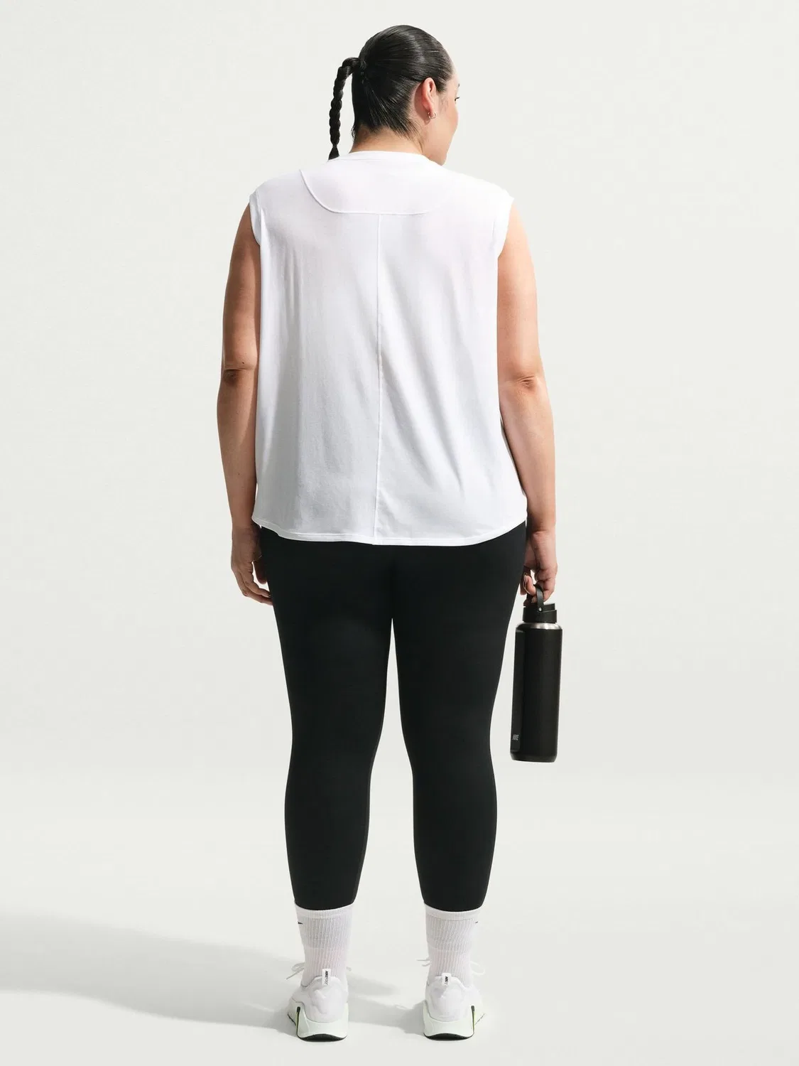 Топ Nike One Relaxed Dri-FIT, белый — фото 4