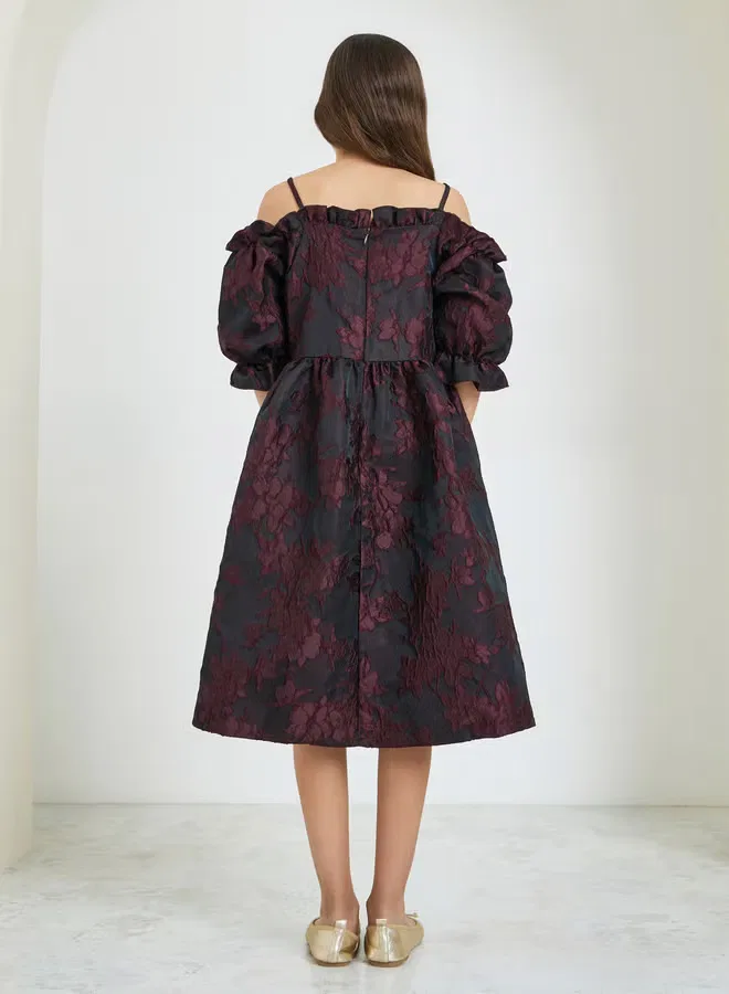 Платье с открытыми плечами с цветочным жаккардовым узором, модель Cold-Shoulder, Styli, темный цветочный — фото 3