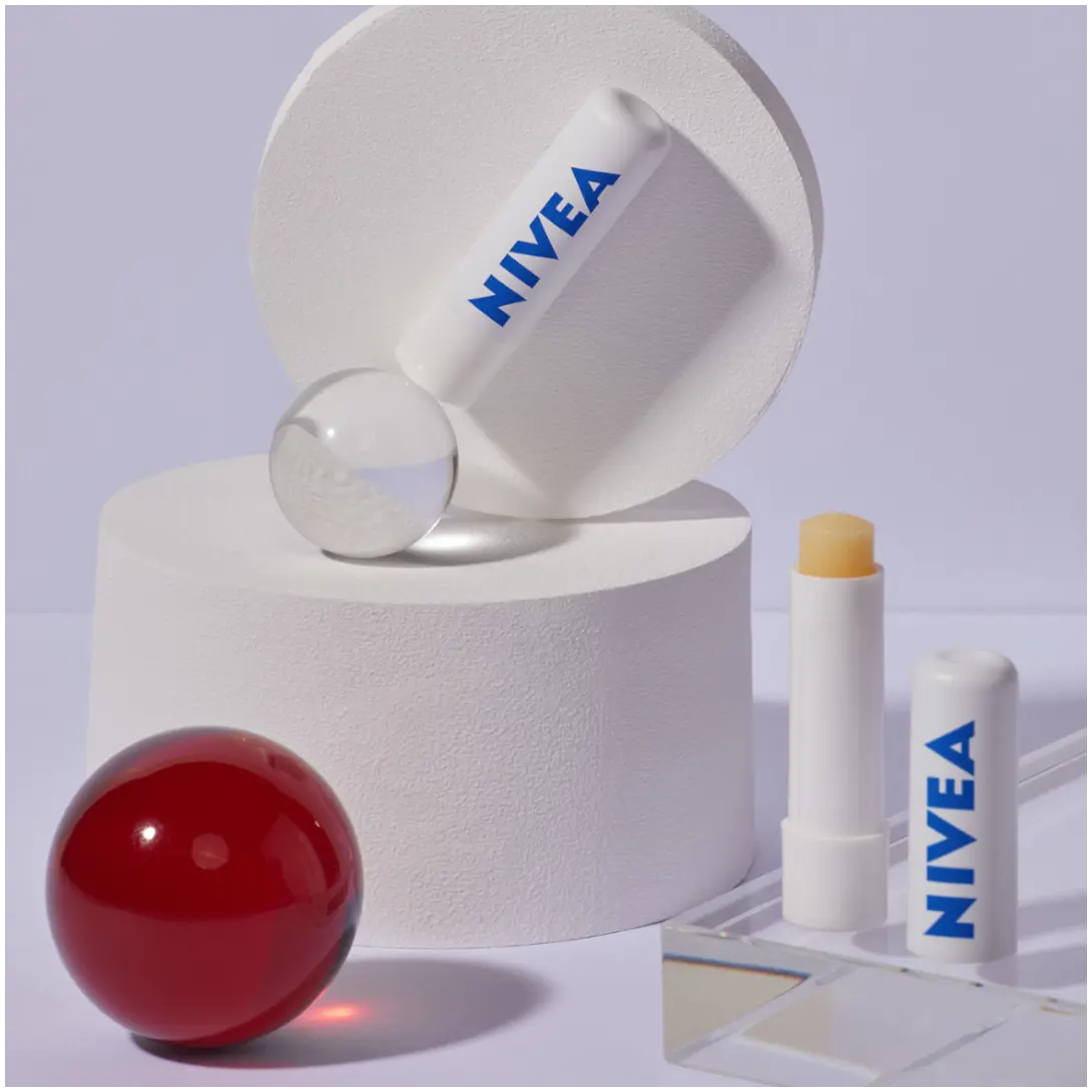 Nivea Med Repair ухаживающая губная помада med repair, 4,8 г — фото 4