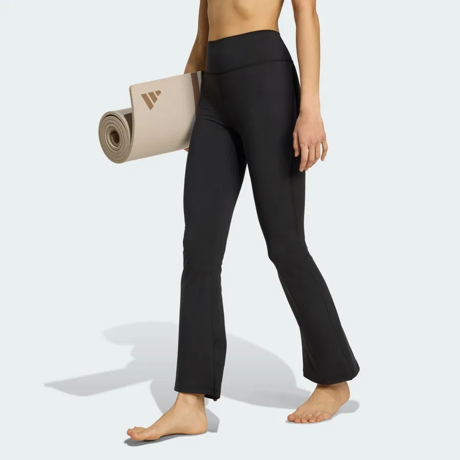 Спортивные леггинсы-клеш All Me Essentials Flare adidas, Черный